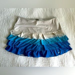 Adorable, Nike tennis skirt